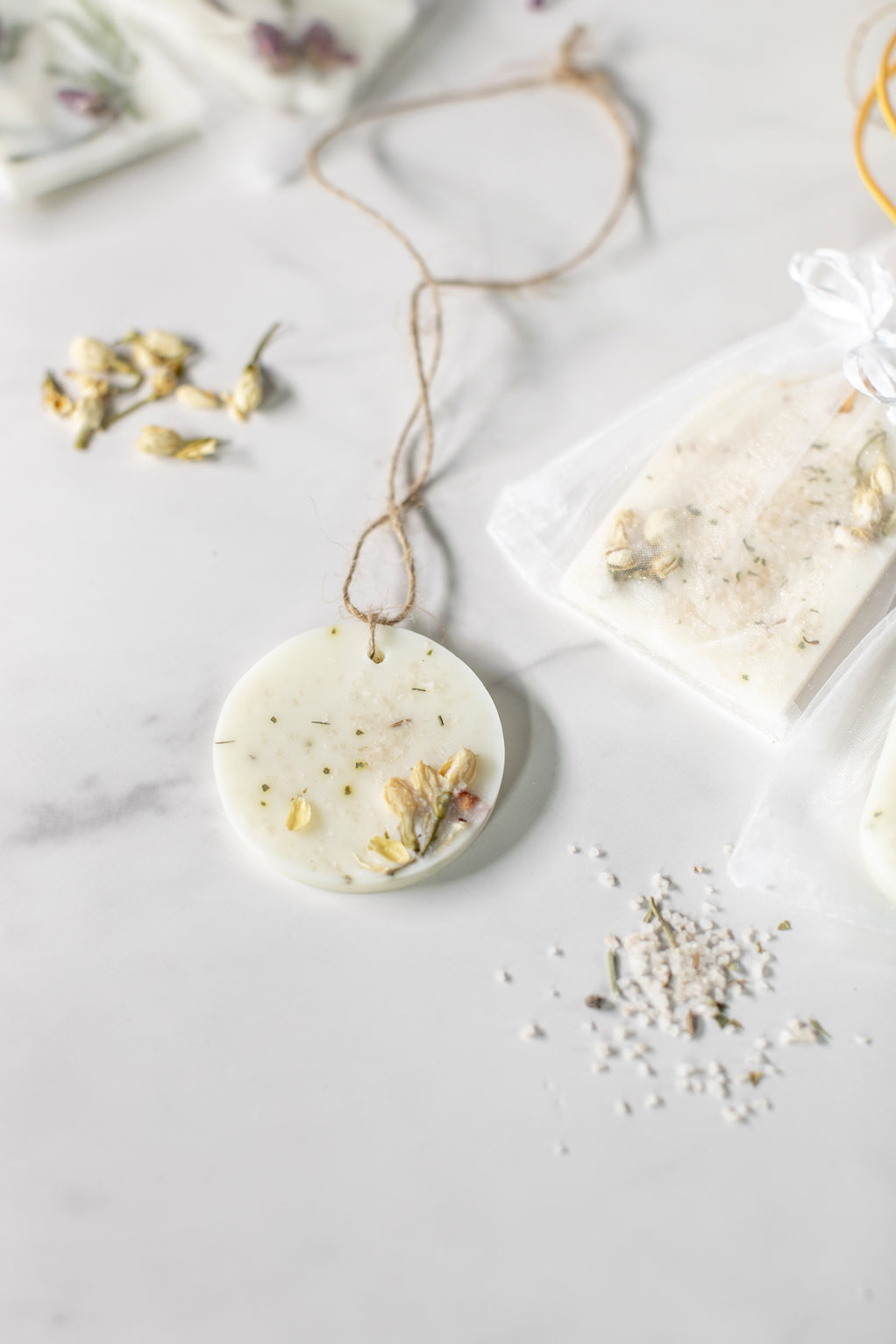 Jasmine Sea Salt Scented Wax Sachet