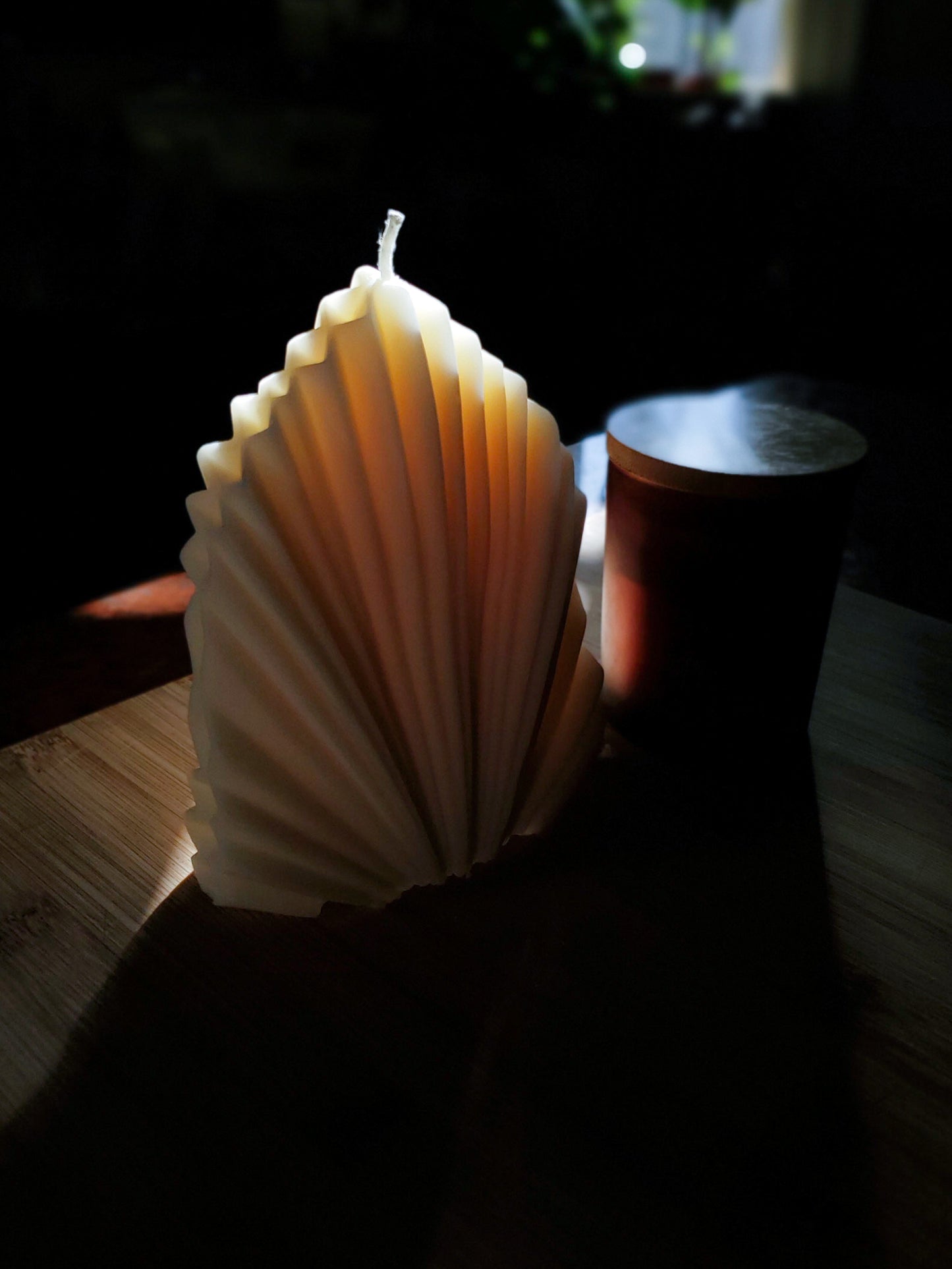 The Shima Candle - Large Abstract Shell Sculpture Candle